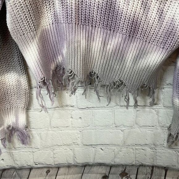 Rewind Women’s Tie Dye Vneck Sweater with Destruction size small new with tags - Picture 2 of 7